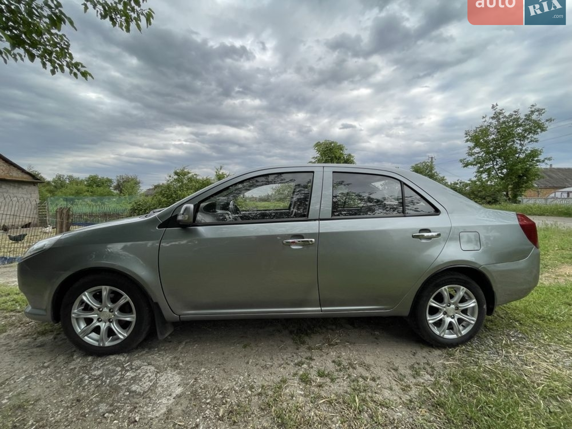 2011 Geely MK - фото 1