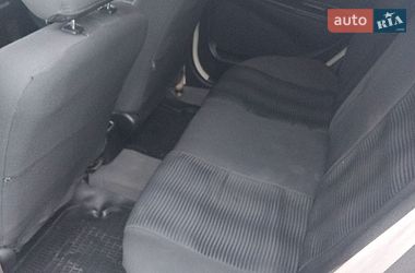 Седан Geely MK 2011 в Смілі