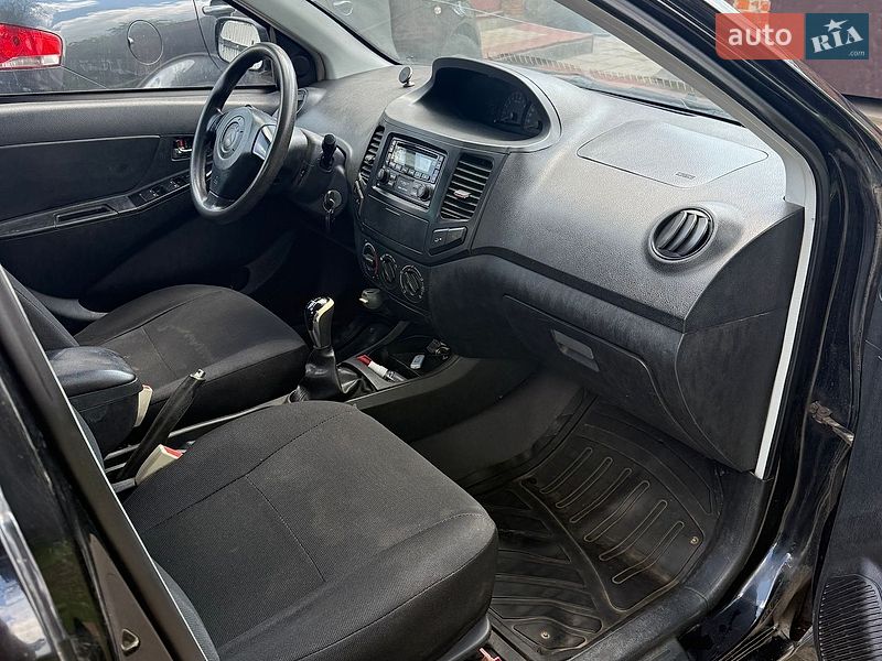 Седан Geely MK 2013 в Южном