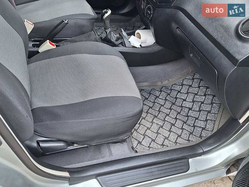 Седан Geely MK 2013 в Львові