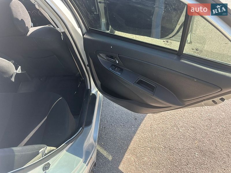 Седан Geely MK 2012 в Верхнеднепровске