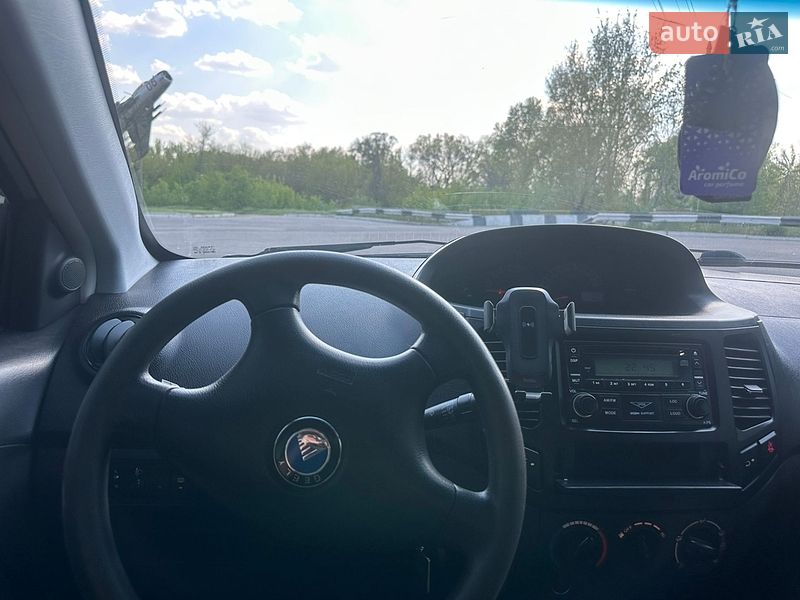 Седан Geely MK 2012 в Верхнеднепровске