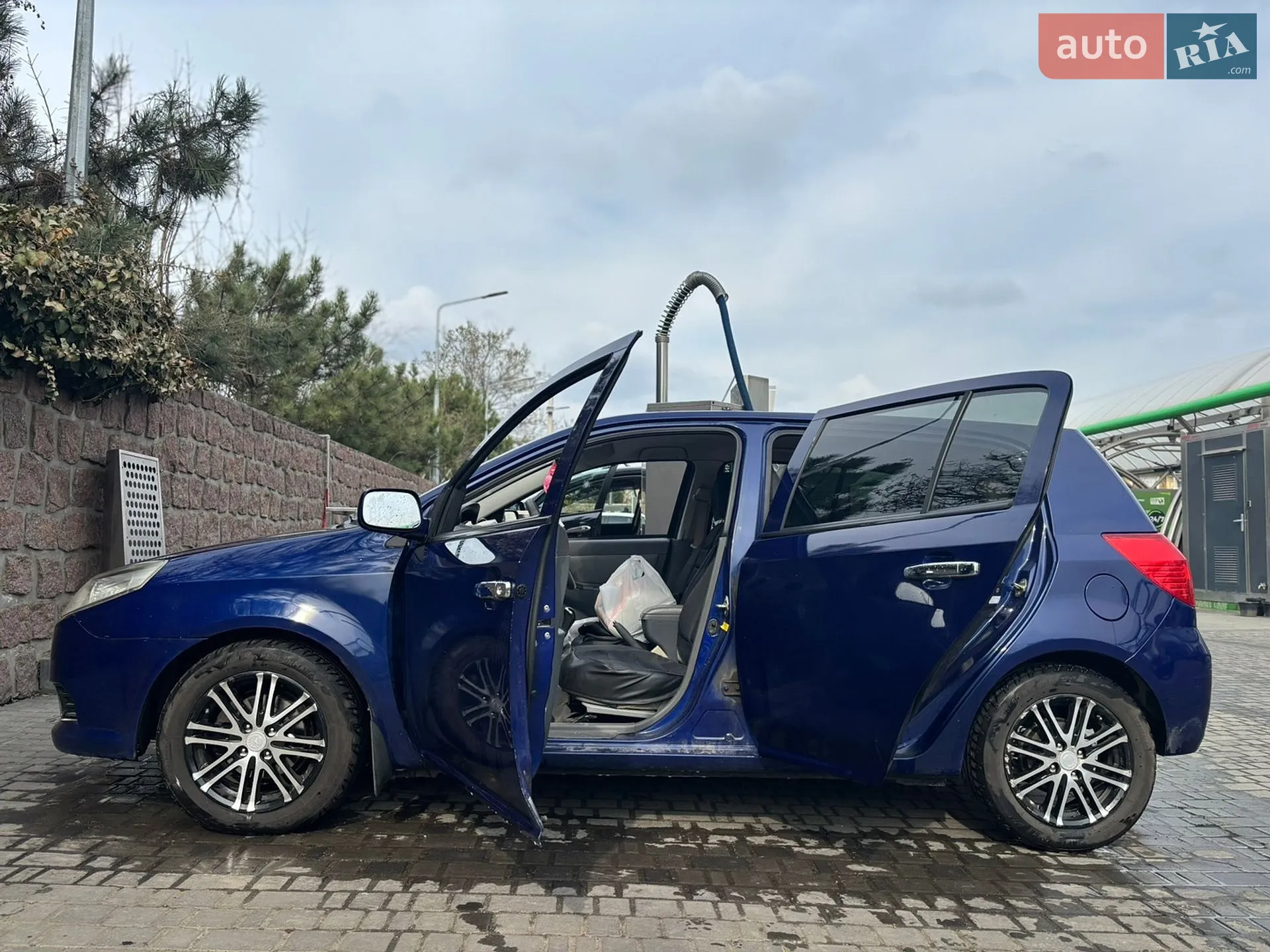 2010 Geely MK - мініатюра 4