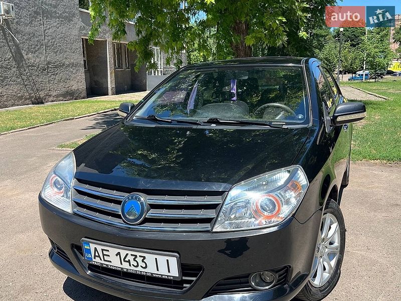 Geely MK 2013