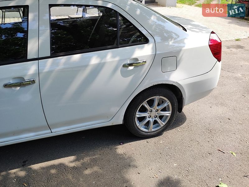 Седан Geely MK 2012 в Хмельницькому