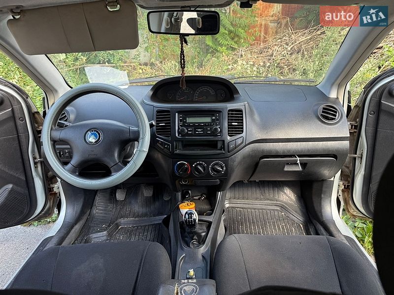 Седан Geely MK 2012 в Дніпрі
