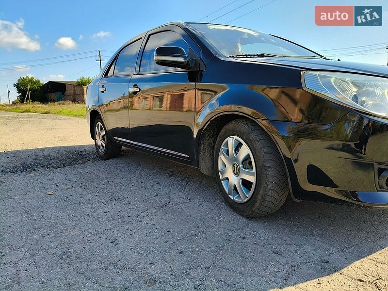 Седан Geely MK 2007 в Ромнах