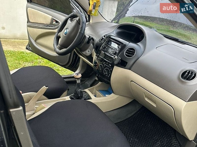 Седан Geely MK 2008 в Сокалі