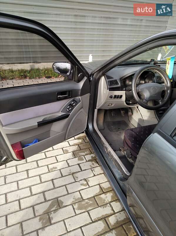 Седан Geely MR 2008 в Радивилове
