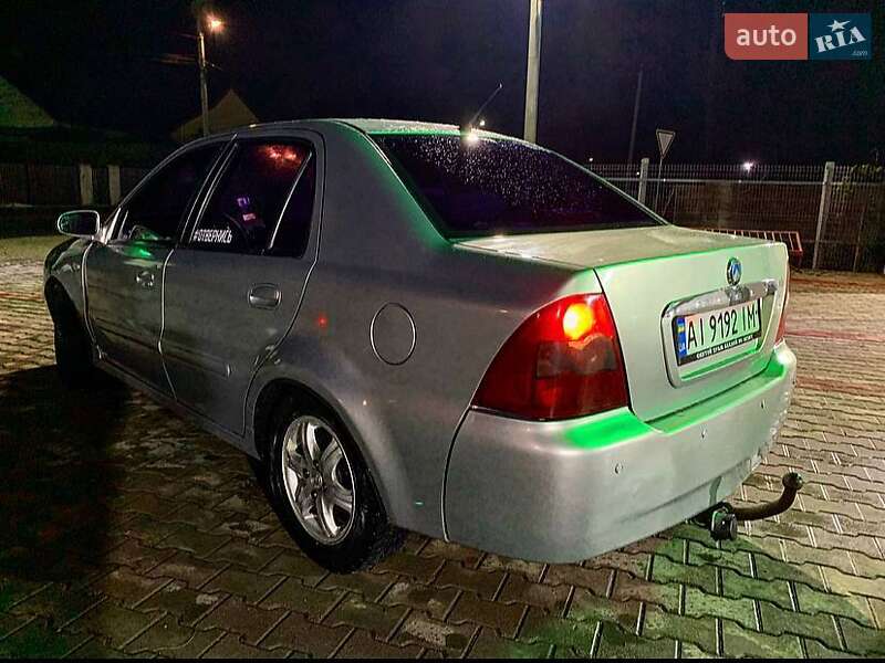 Седан Geely MR 2009 в Рахове