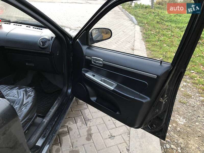 Седан Geely MR 2011 в Ивано-Франковске
