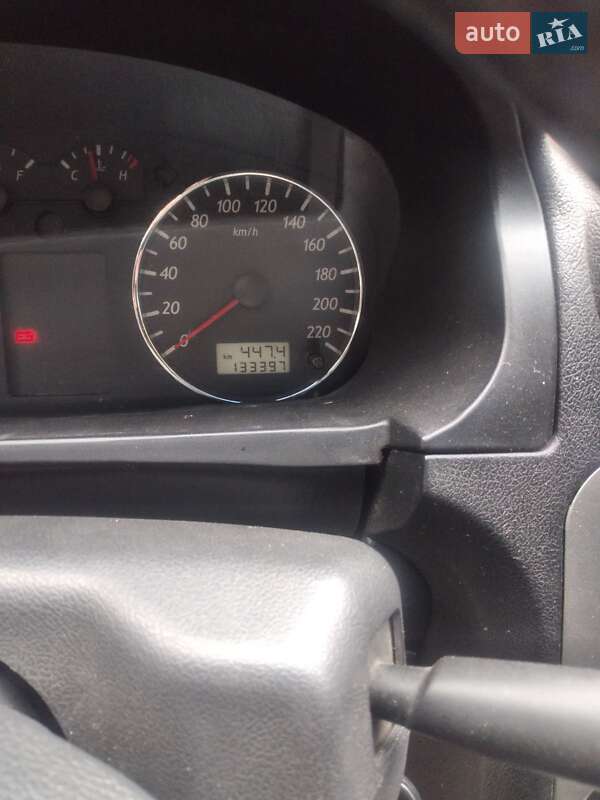 Седан Geely MR 2010 в Вільнянську