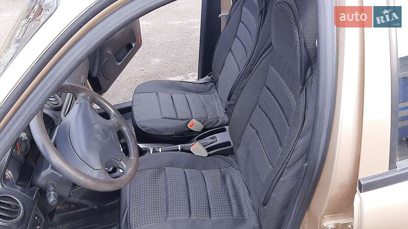 Седан Geely MR 2010 в Сокирянах фото 4 Седан Geely MR 2010 в Сокирянах