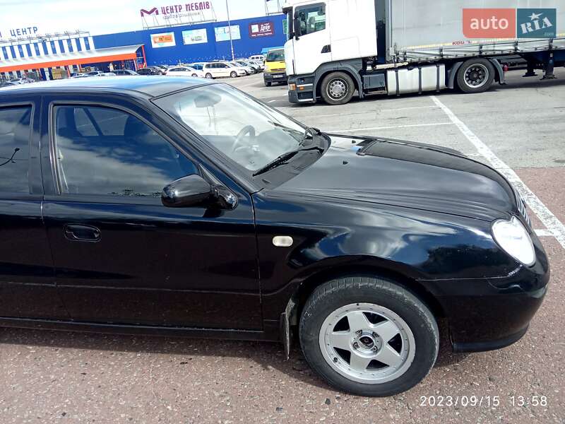 Седан Geely MR 2013 в Львове