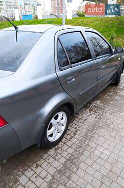 Хэтчбек Geely MR 2008 в Полтаве