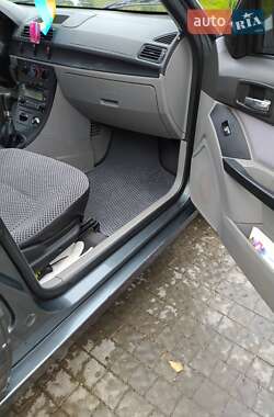 Хэтчбек Geely MR 2008 в Полтаве