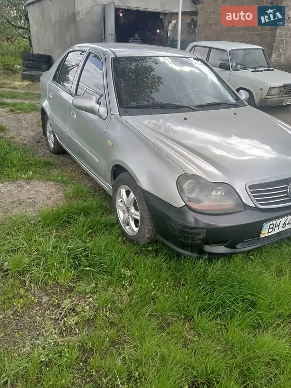 Хэтчбек Geely MR 2008 в 