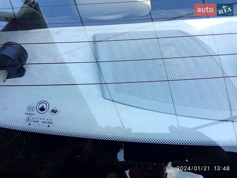 Седан Geely MR 2013 в Львове