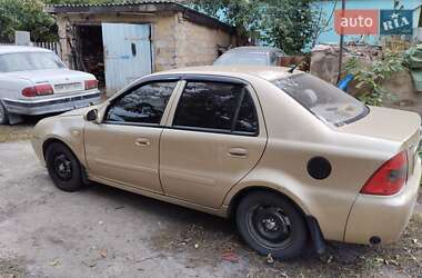Хэтчбек Geely MR 2007 в 