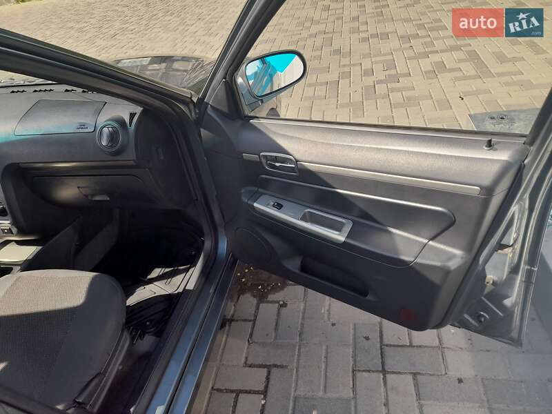 Седан Geely MR 2009 в Днепре