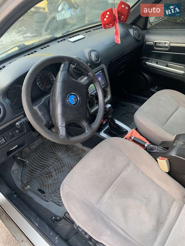 Хэтчбек Geely MR 2009 в Кропивницком