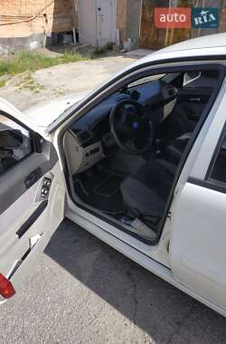 Хэтчбек Geely MR 2007 в Виннице