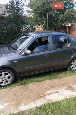 Хэтчбек Geely MR 2009 в 