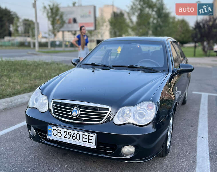Седан Geely MR 2010 в 