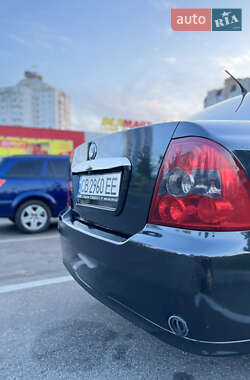 Седан Geely MR 2010 в 
