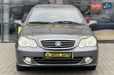 Хэтчбек Geely MR 2011 в 