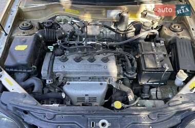 Хэтчбек Geely MR 2008 в 