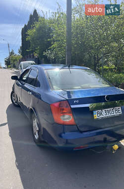 Хэтчбек Geely MR 2008 в Ровно