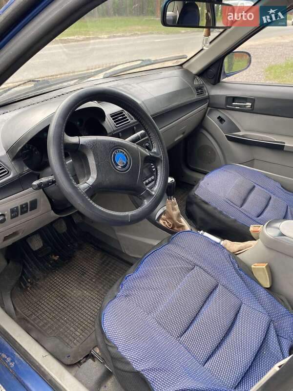 Хэтчбек Geely MR 2007 в Ирпене