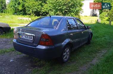 Хетчбек Geely MR 2007 в 