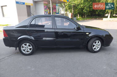 Хэтчбек Geely MR 2008 в 