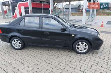 Хетчбек Geely MR 2007 в 