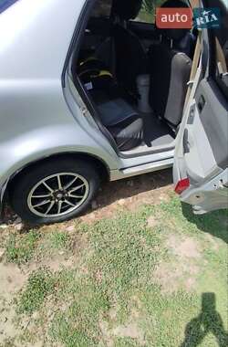 Хэтчбек Geely MR 2008 в 