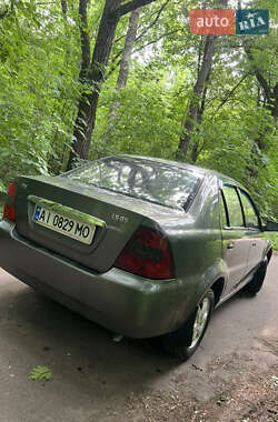 Хэтчбек Geely MR 2012 в 