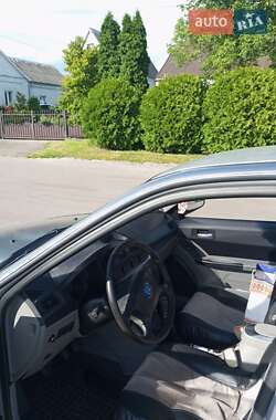 Хэтчбек Geely MR 2007 в 