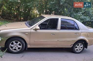 Хэтчбек Geely MR 2008 в Ужгороде