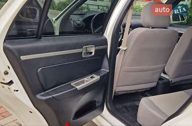 Хэтчбек Geely MR 2009 в 