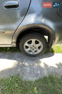 Хэтчбек Geely MR 2007 в 