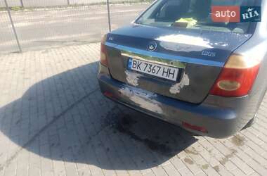Хэтчбек Geely MR 2008 в 