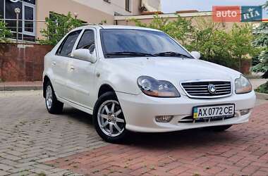 Хэтчбек Geely MR 2009 в 