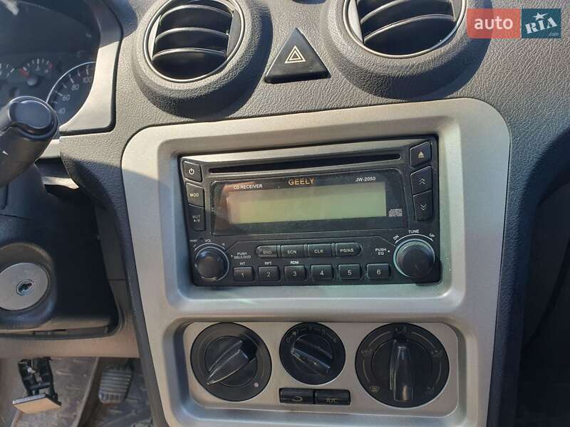 Хэтчбек Geely MR 2009 в Киеве