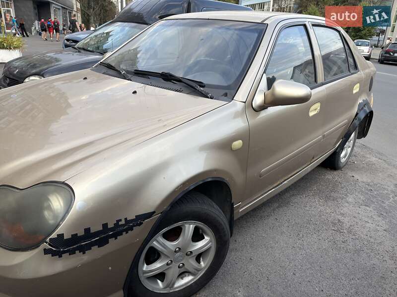 Хэтчбек Geely MR 2008 в Луцке