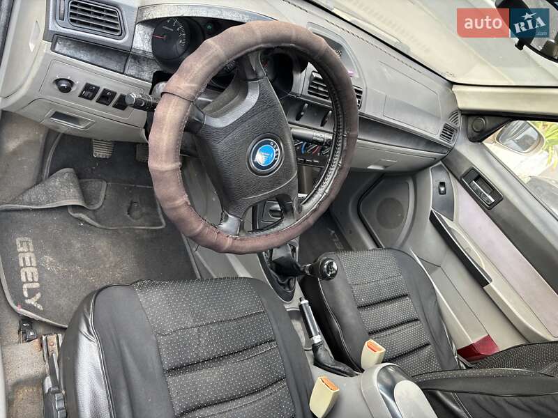 Хэтчбек Geely MR 2008 в Луцке
