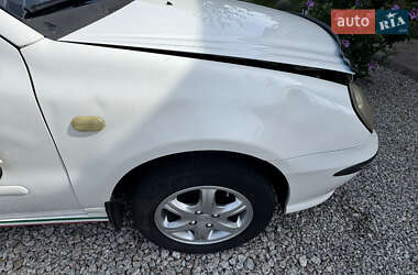 Хетчбек Geely MR 2008 в 