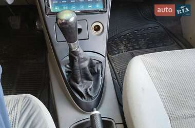 Хэтчбек Geely MR 2007 в 