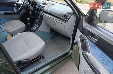 Хэтчбек Geely MR 2007 в 